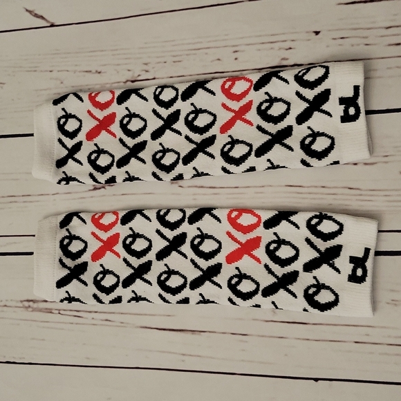 BL (Baby Leggings) XoXo - Picture 1 of 5